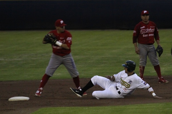 Pericos de Puebla vs Diablos de México, inicia la Serie del Rey