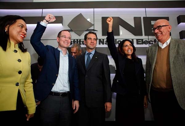 Ricardo Anaya secuestró a Por México al Frente y se impuso como candidato presidencial