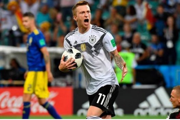 Alemania aun vive, se impuso 2-1 a Suecia