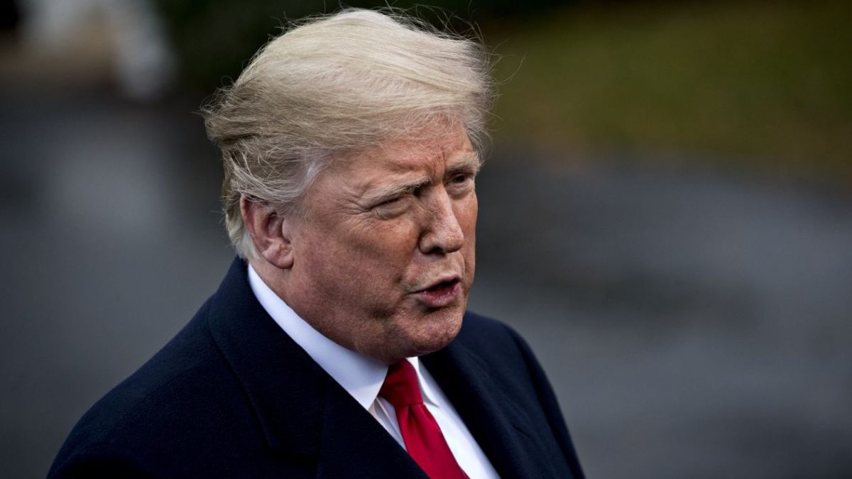 Trump amenaza a GM por cierre de plantas armadoras