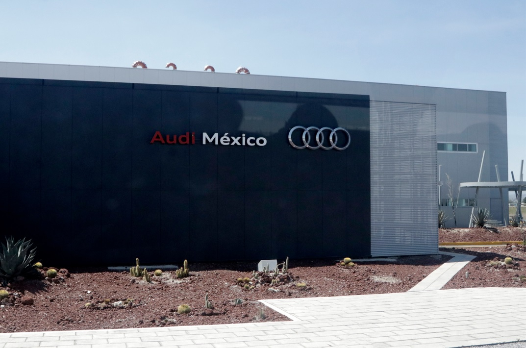 Gobierno de Puebla en litigio contra empresa que construyó la plataforma Audi