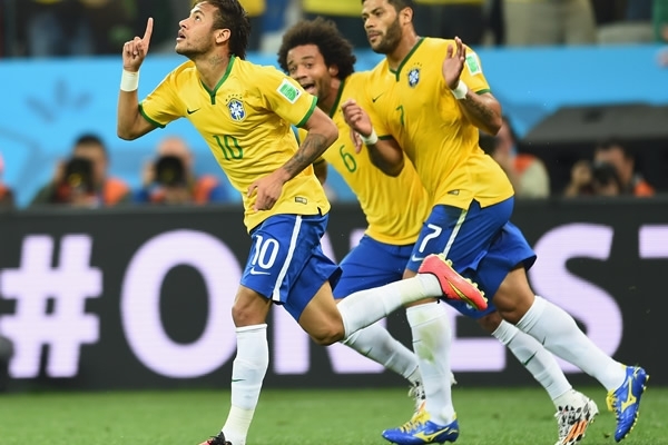 Brasil 2014: Neymar y Oscar consiguen triunfo carioca 3-1 ante Croacia