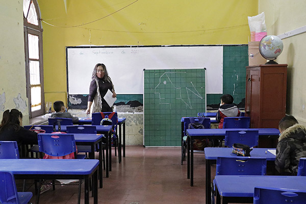 Regreso a clases en Puebla deja mil positivos COVID-19 en edad estudiantil: Salud federal