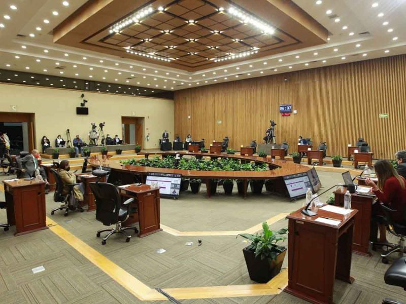 Aprueban 5 mil 800 mdp para partidos en 2022