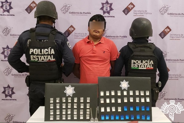 Detienen en Tehuacán a cómplice de la banda “El Cubano” con más de 70 dosis de droga