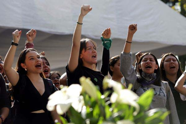 Paro de mujeres en Puebla tendría impacto de 500 mdp: CCE