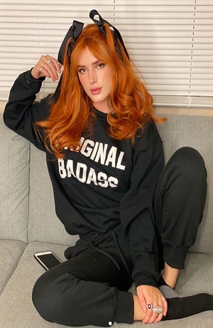 Bella Thorne presume figura en bikini para redes sociales