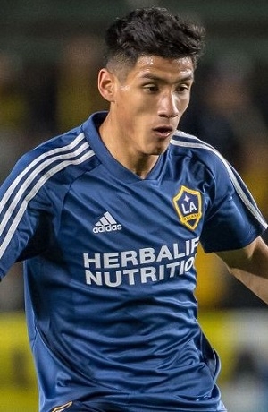 Galaxy pone transferible a Uriel Antuna; se acerca a Chivas