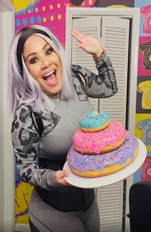 Carolina Sandoval presume su figura con orgullo en redes sociales