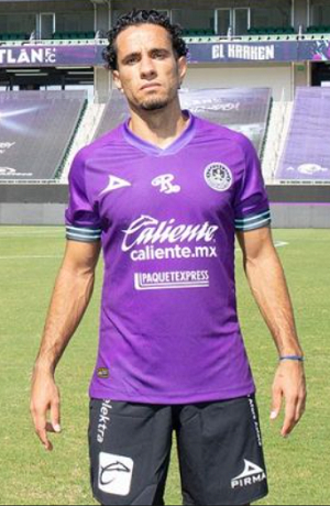 Camilo Sanvezzo se irá al futbol de Malasia