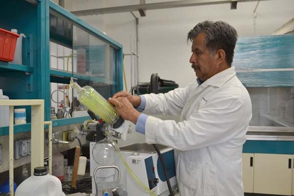 Investigador de la BUAP desarrolla un método para el tratamiento de aguas residuales