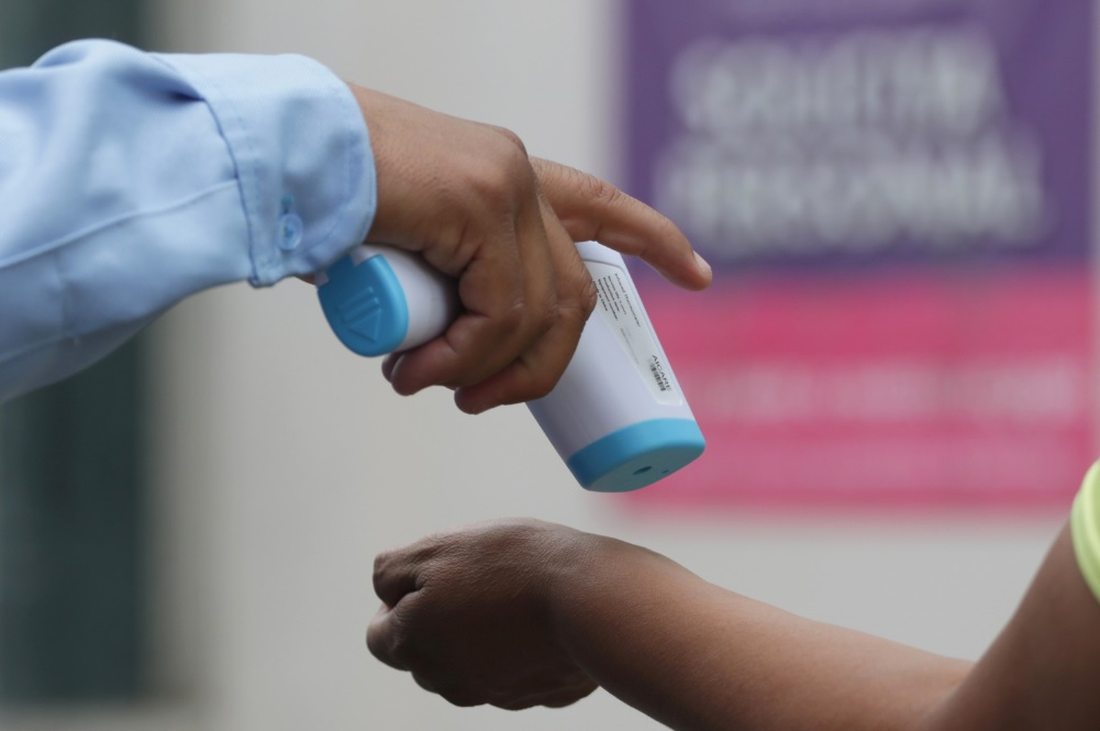 Profeco alerta por defectos y sobreprecio de termómetros