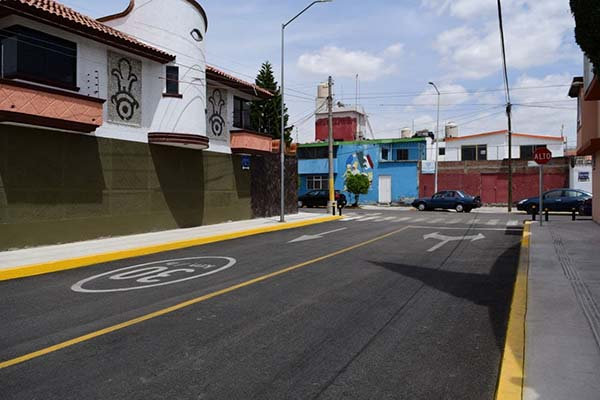 Ayuntamiento de Puebla rehabilita vialidad en Central de Abasto