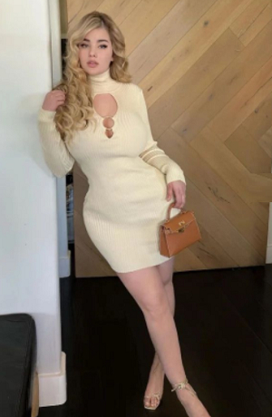 Anastasia Kvitko cautiva a sus seguidores en redes sociales