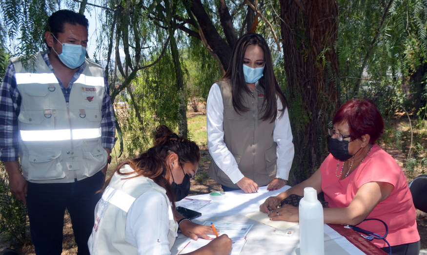 Subsidio a adultos mayores es el triple que el de estudiantes poblanos