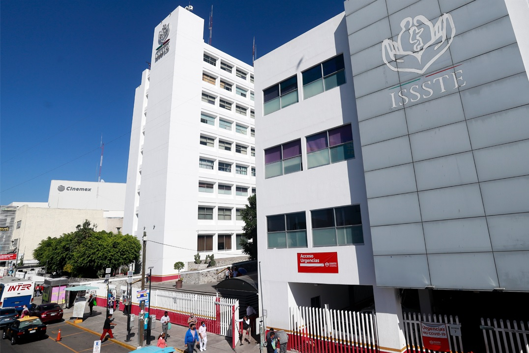 Muere su madre, le entregan otro cadáver y luego cenizas en ISSSTE Puebla