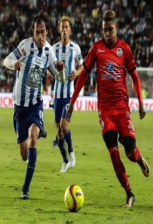 Lobos BUAP volvió a caer, ahora 3-1 ante Tuzos del Pachuca