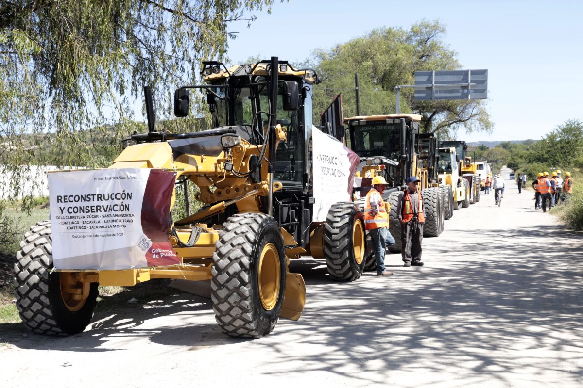 Caminos, patrullas, bacheo… estas son las obras pactadas por Barbosa con los alcaldes
