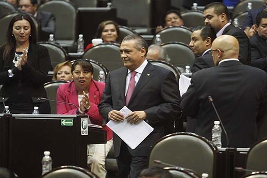 Ley Telecom no criminaliza a usuarios de Internet, jura el PRI