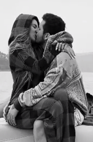 Christian Nodal y Belinda borran su amor en redes sociales.. y los memean