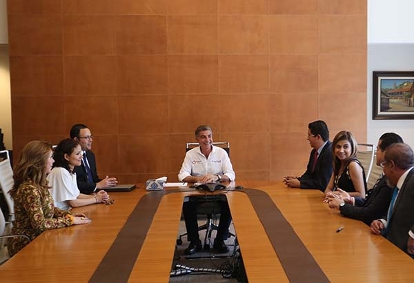 Comicios “sin contratiempos”, pide Gali en reunión con consejeros del IEE