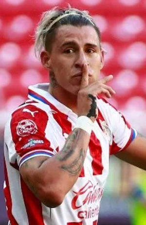 Chicote Calderón queda fuera de la convocatoria de Chivas
