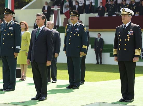 Peña Nieto encabeza homenaje a militares abatidos en Jalisco