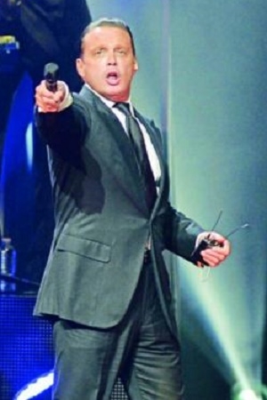 Luis Miguel otorga 25% de cada presentación a pagar deuda a Alejandro Fernández