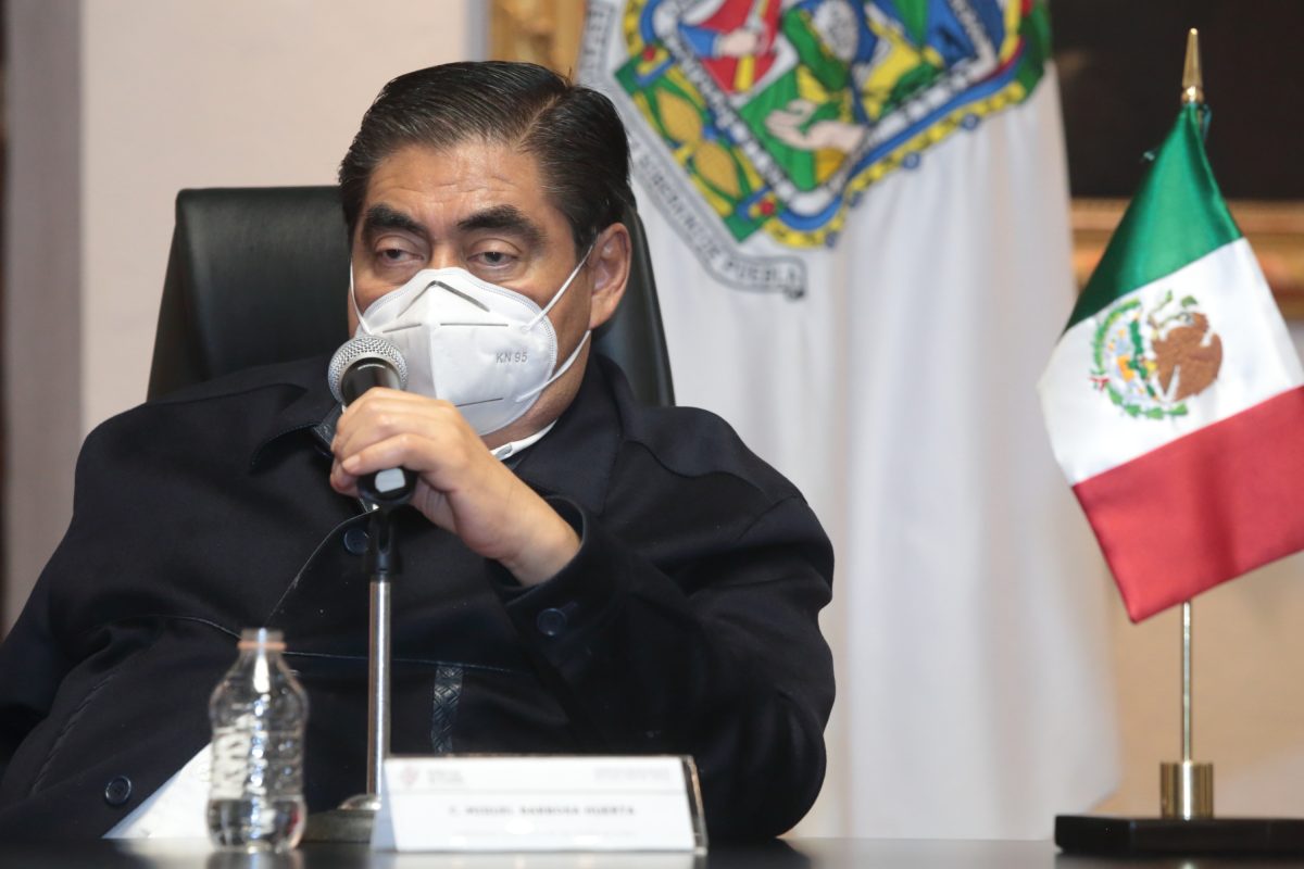 Celebra Barbosa que la VW producirá su nueva camioneta en Puebla