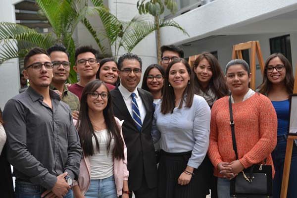 BUAP: Facultad de Administración festeja su 60 aniversario