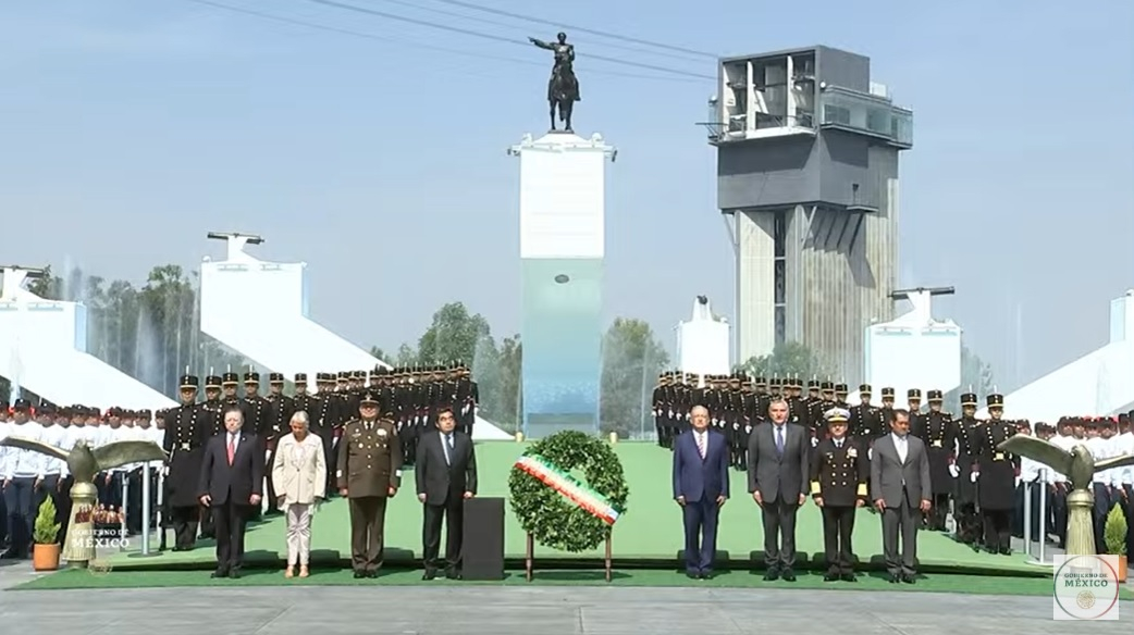 AMLO y Barbosa presiden ceremonia por el 160 aniversario de la Batalla de Puebla