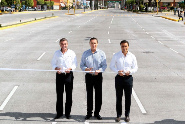 RMV y Gali entregan pavimentación del Circuito Juan Pablo II