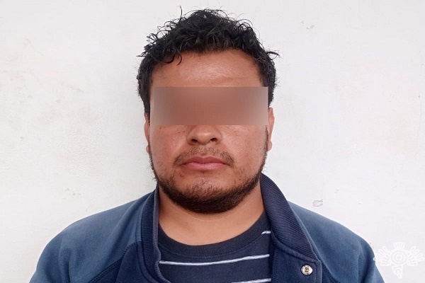 Atrapan a vendedores de drogas en negocios de comida de la autopista México-Puebla