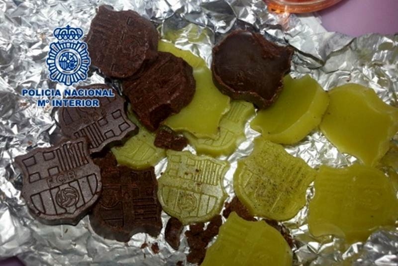 Elaboraban escudo del Barcelona con mariguana y alucinógenos