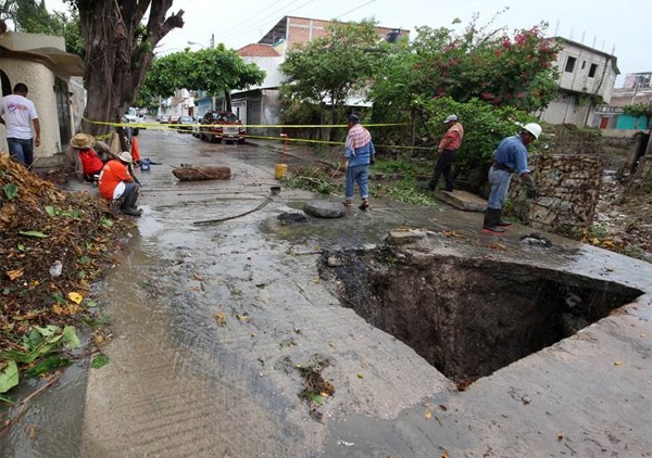 Inician evacuaciones preventivas en Chiapas por Depresión Tropical 2-E
