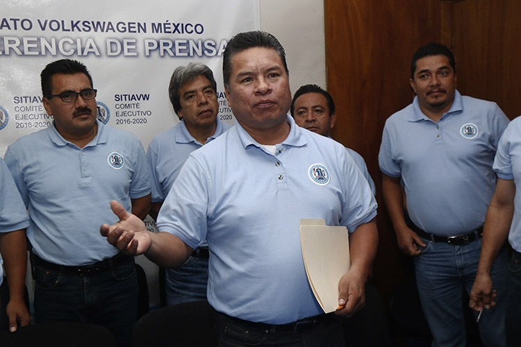 Instalan mesa de negociación salarial entre Sindicato y empresa en VW
