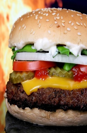 Burger King pide a clientes comprar hamburguesas… en McDonald’s