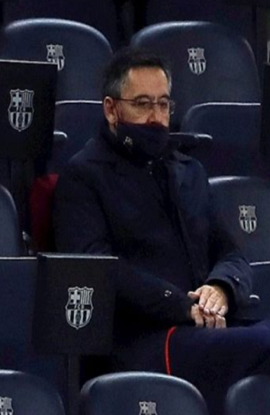 Josep Maria Bartomeu se tambalea en la presidencia del Barcelona