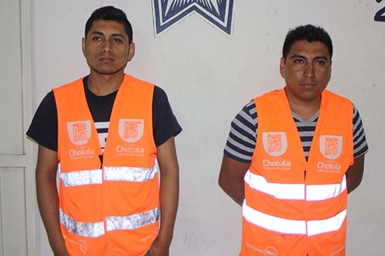 Caen falsos funcionarios de Cholula cobrando servicio de recolección de basura