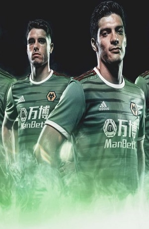 Wolverhampton presume con Raúl su uniforme “mexicano”