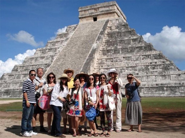 Turistas de China y EUA, los que más gastan: OMT