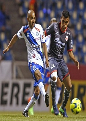 Club Puebla recibe a Monarcas Morelia en el Cuauhtémoc