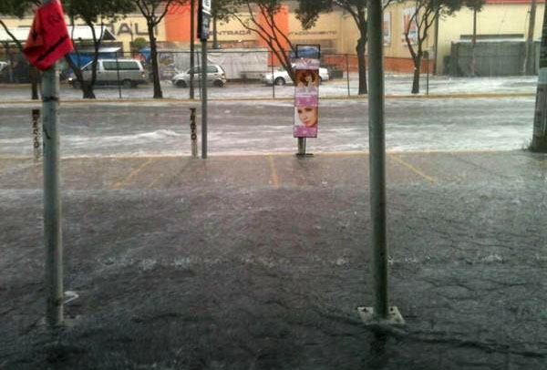 FOTOS: Tormenta y granizada en Puebla provocan inundaciones en vialidades