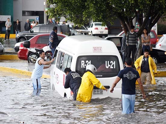 SMN: seguirá lloviendo