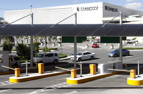 Estacionamiento gratis en centros comerciales de Puebla, hasta nuevo aviso