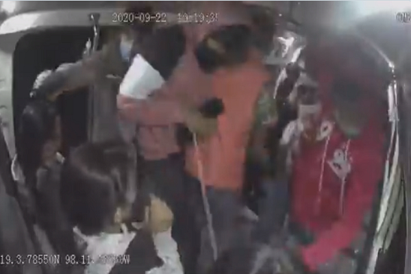 VIDEO: SSC Puebla capturó a tres asaltantes de usuarios de la Ruta 64