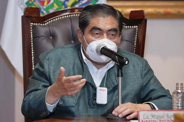 Puebla afronta pandemia de COVID-19 con un sistema de salud fuerte: Miguel Barbosa