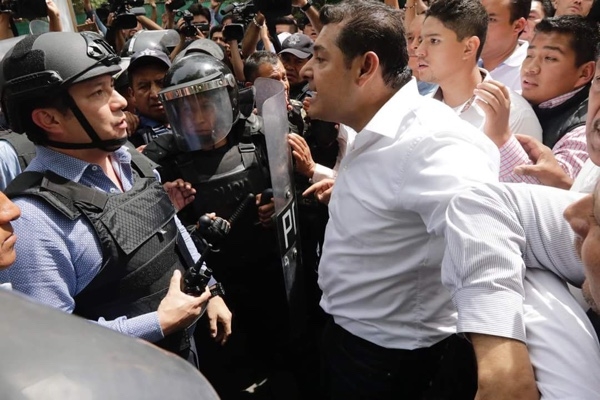 FGE abre investigación contra Espinosa y Armenta