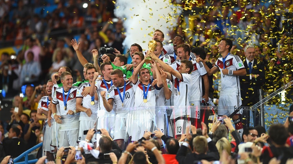 Alemania es tetracampeón del mundo, derrotó 1-0 a Argentina