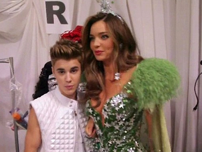 Miranda Kerr desmiente a Bieber: Nunca dormí con él